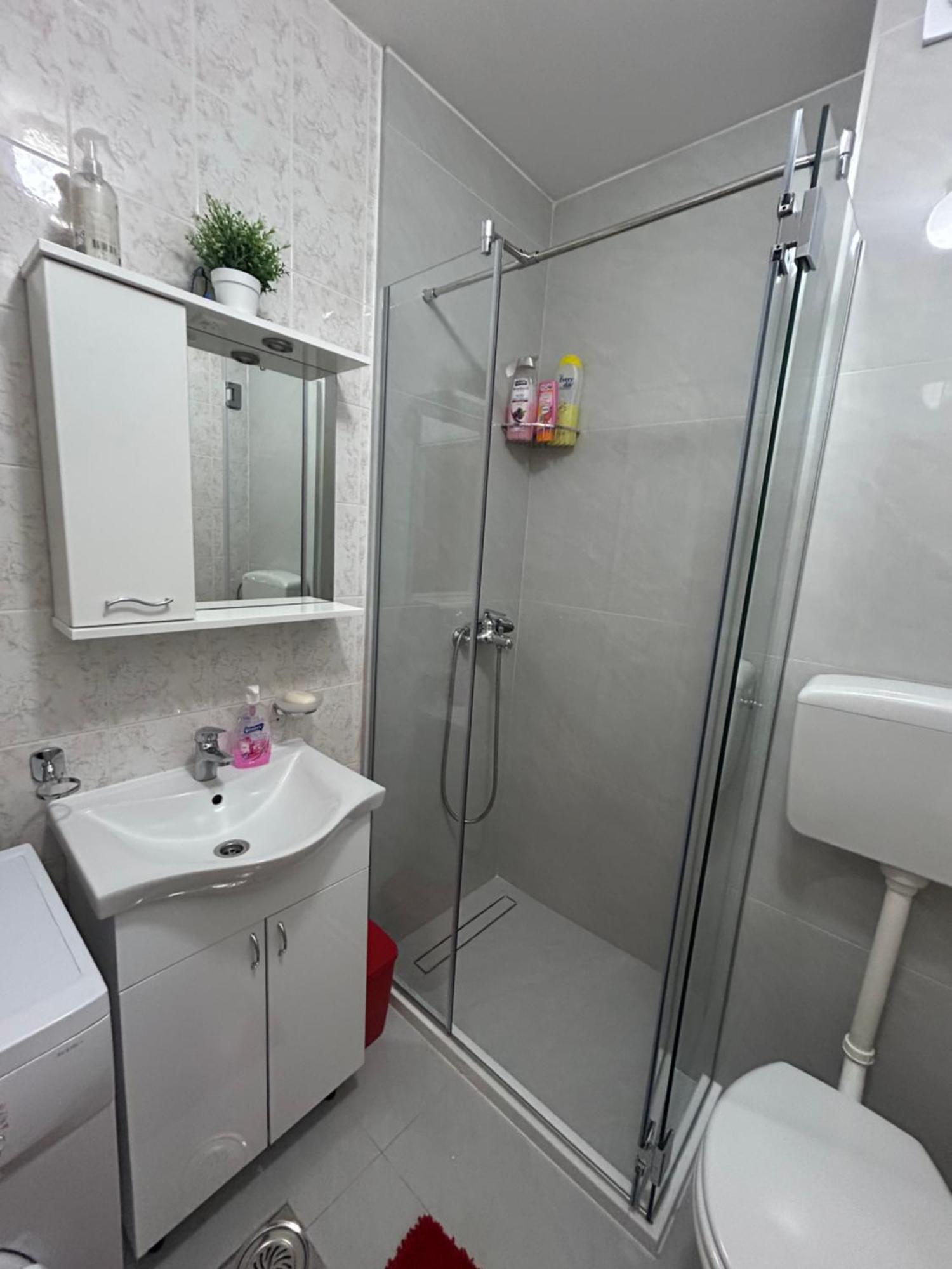 Apartments Vanja บุดวา ภายนอก รูปภาพ