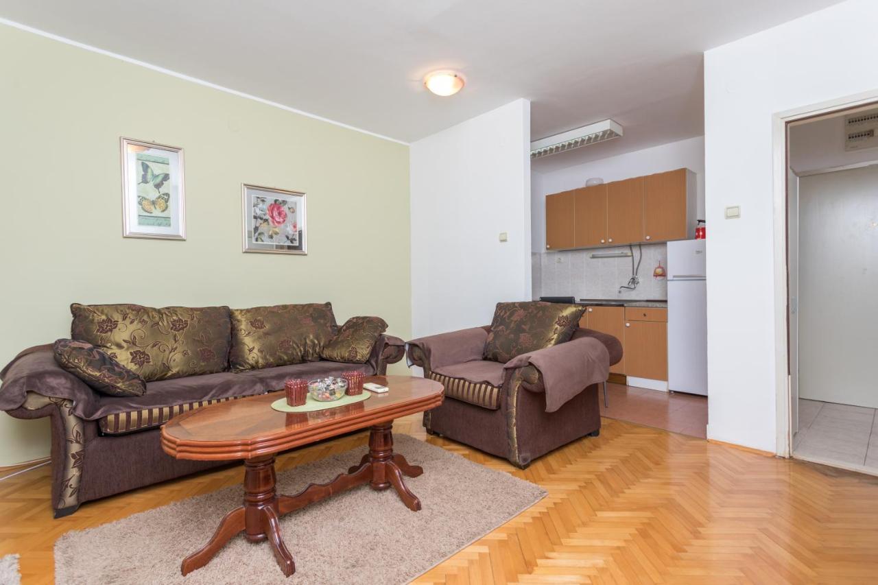 Apartments Vanja บุดวา ภายนอก รูปภาพ